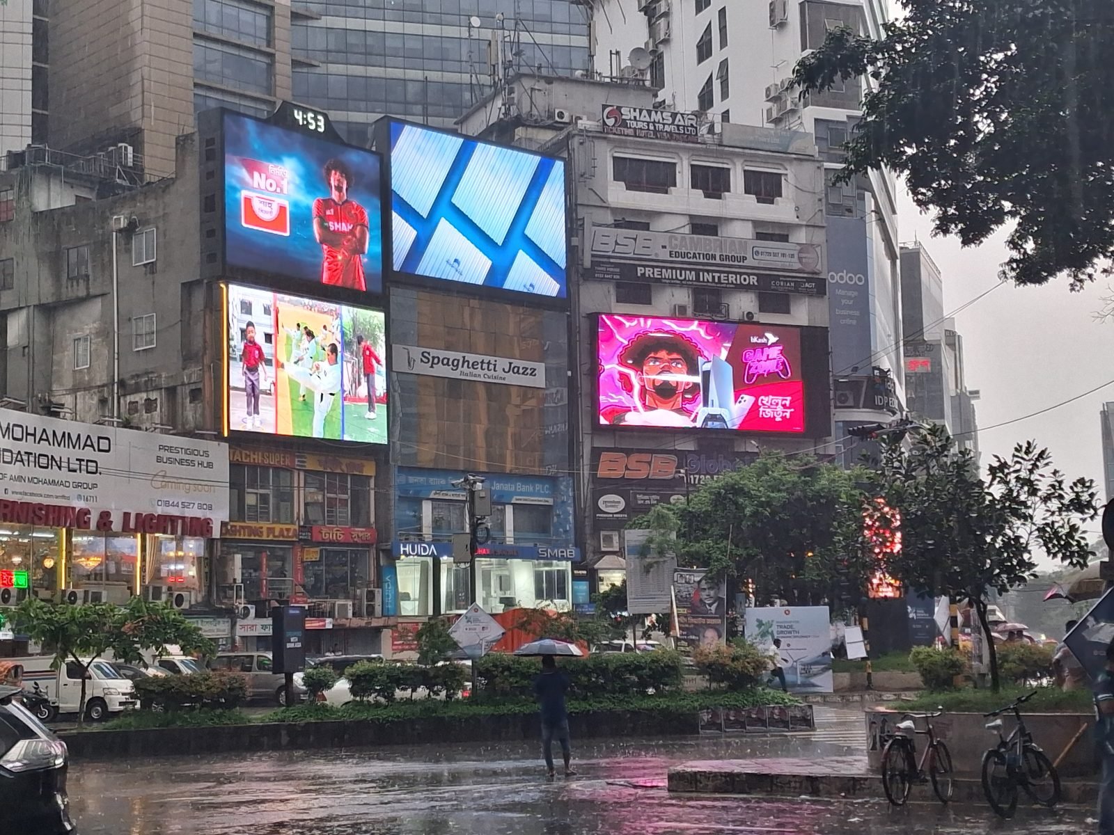 Digital billboard placement at Gulshan Circle-1 Upper Deck